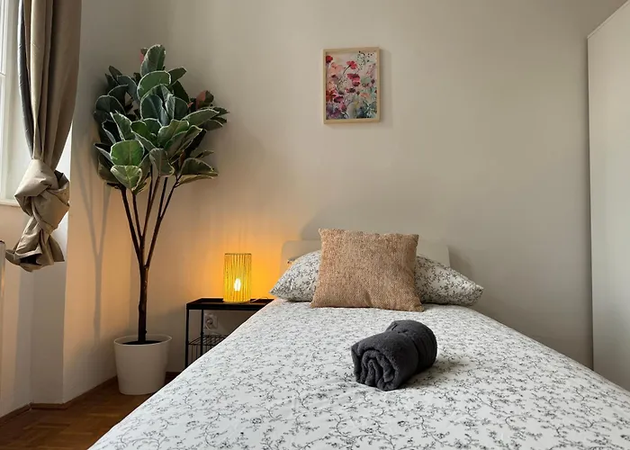 Daire Spacious 5-room With Free Parking *