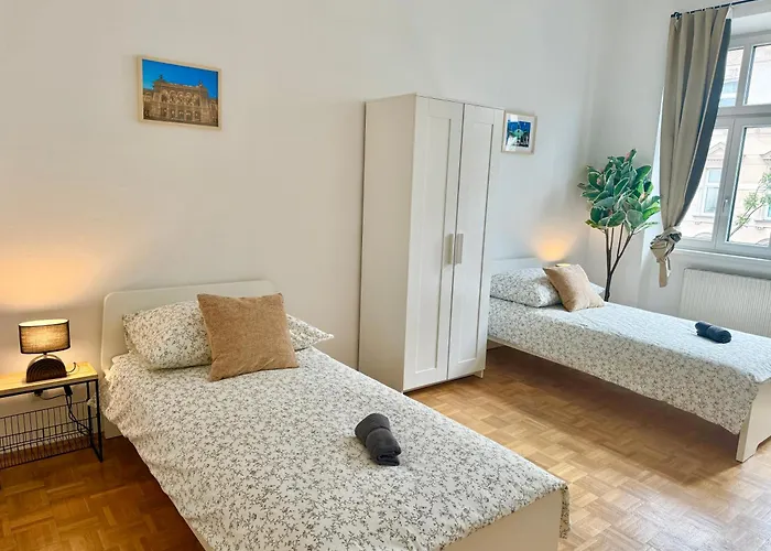 Daire Spacious 5-room With Free Parking